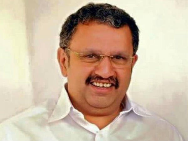 ഭൂരിപക്ഷം ഒരു ലക്ഷം കടന്നു