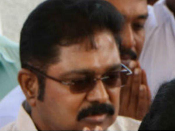 പിന്നില് ബിജെപി ?