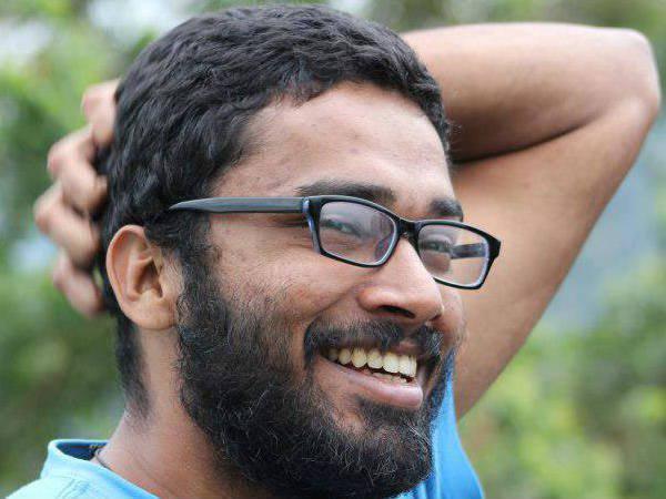കളക്ടറാണ് താരം