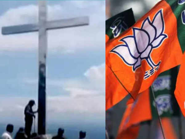 കളം മൂപ്പിച്ചത് കേന്ദ്രം