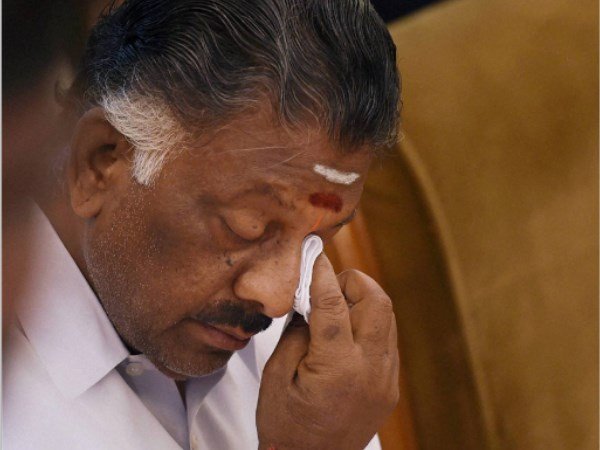 ഉടക്കി ഇരുവിഭാഗവും