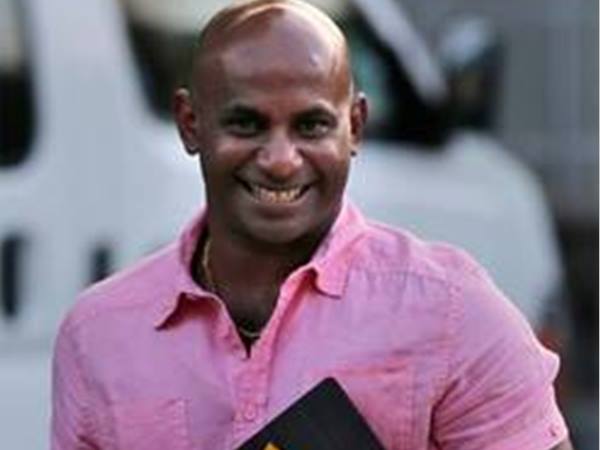 കഴുത്തിലെ ചെയിന്