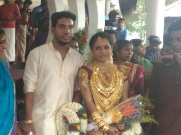 ഇപ്പോള് നോക്കൂ