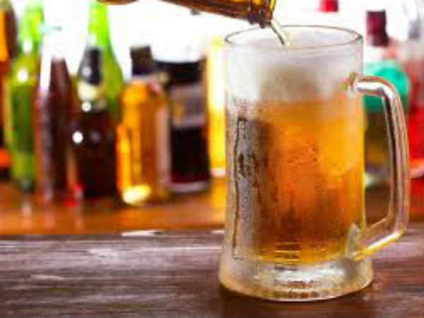 ദേശീയ പാതയോരത്തെ ബാറുകള്
