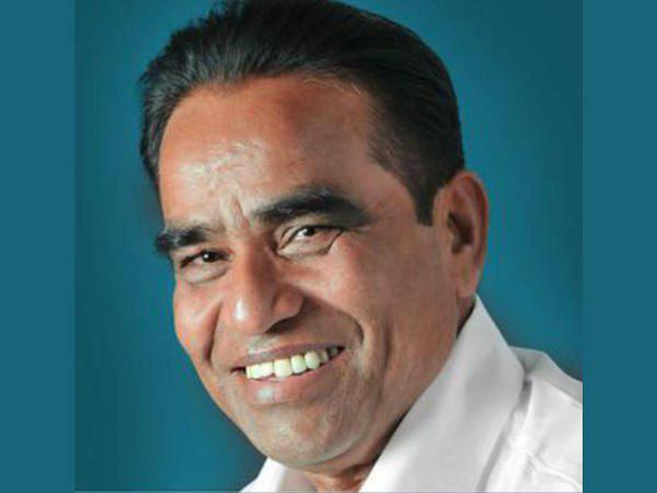 പരേതർക്ക് സമൻസ്