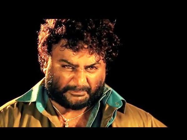ആത്മഹത്യയ്ക്ക് ശ്രമം