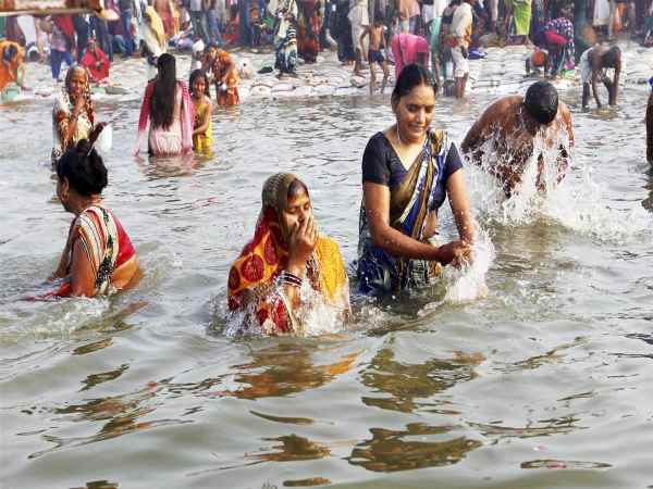 ജീവനുള്ള വ്യക്തികളായി പരിഗണിക്കേണ്ടതില്ലെന്ന് സുപ്രീം കോടതി
