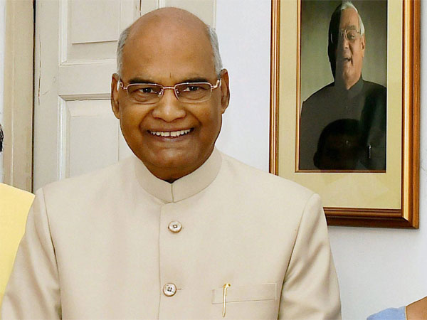 ഒൻപത് മക്കളിൽ ഇളയത്