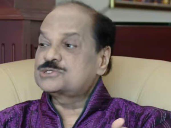 സ്ഥാപനങ്ങൾ പൂട്ടി