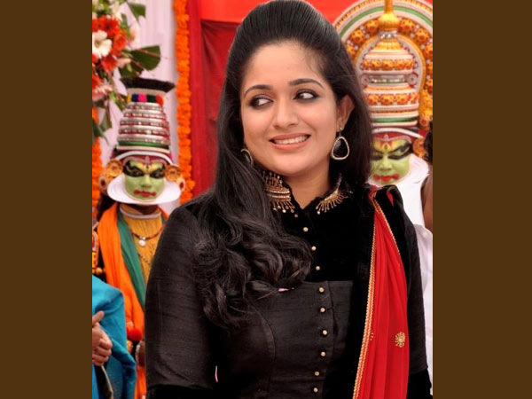 പോലീസിന് മുന്നിൽ കരഞ്ഞു