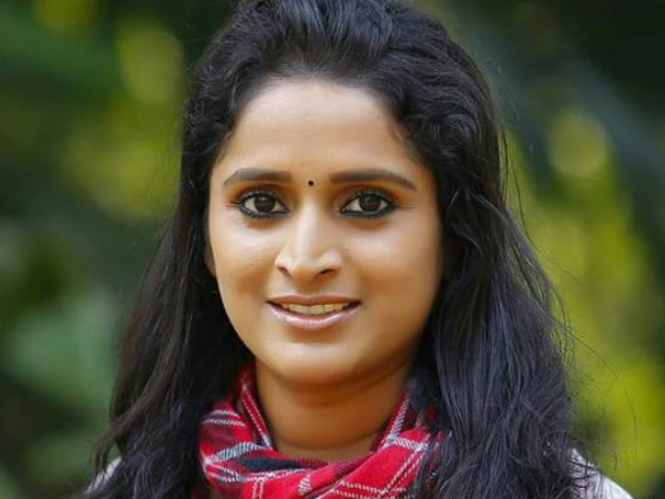മിന്നാമിനുങ്ങും സുരഭിയും