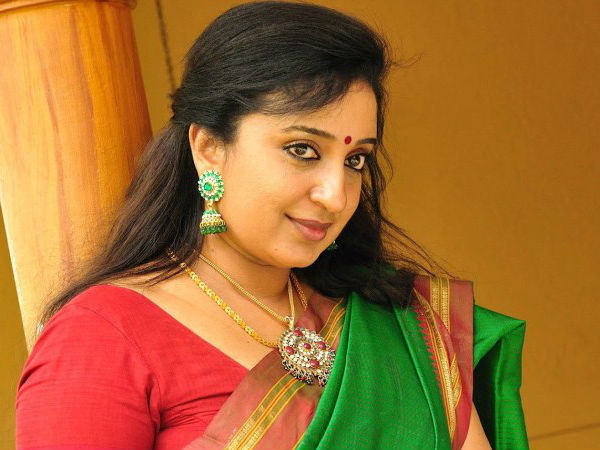 ഒരു വിഭാഗത്തിലുള്ളവർ മാത്രം...