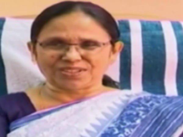 പരാമർശം നീക്കാൻ