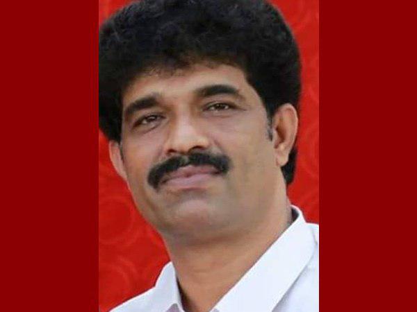 പിന്നിൽ ആളൂർ