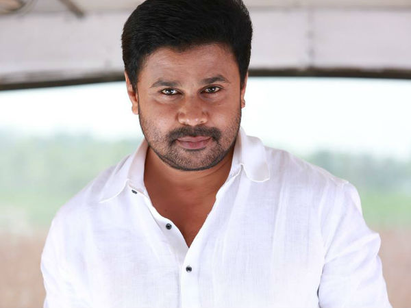 പാതിരാത്രി വരെ ഫോണിൽ