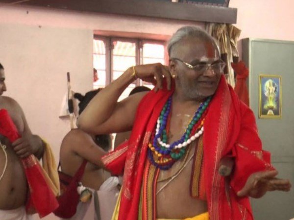 പരിശോധനകള് നടത്തി