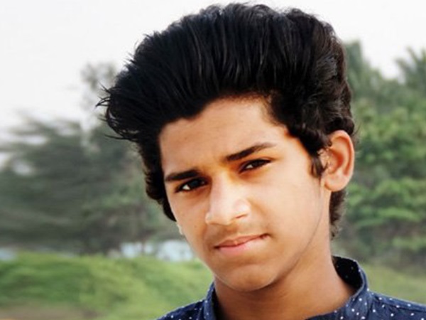 ശനിയാഴ്ച രാത്രി...