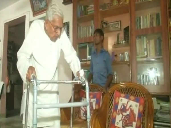 ലിംക ബുക്കിൽ ഇടം നേടി