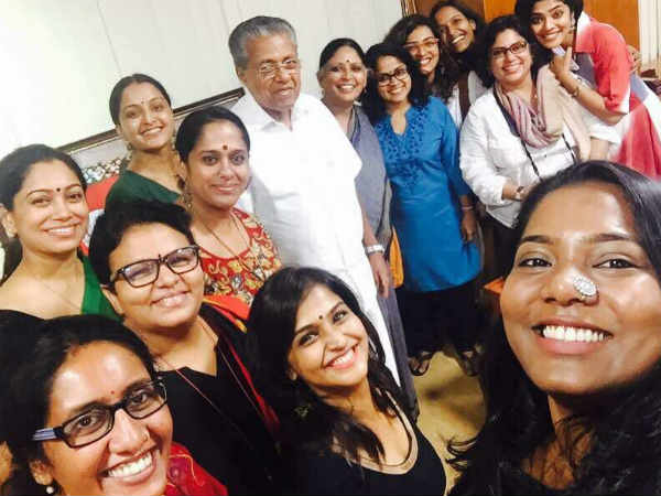 സിനിമാ പ്രേമികളില് നിന്ന്