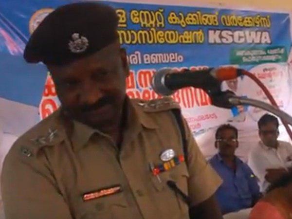 ട്രൗസറും ഫിറ്റ് ചെയ്ത് കുറേ കിളവന്മാർ