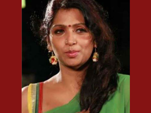നടിക്കെതിരെ പരാതി