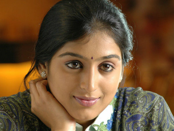 അന്ന് പന്ത്രണ്ടുകാരി