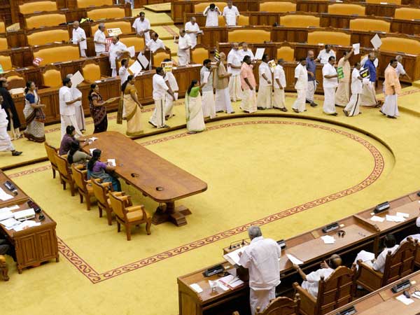 കോടിപതികളിലും സിപിഎം