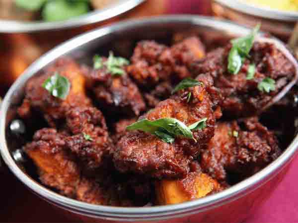 പലതരം കേക്കുകൾ