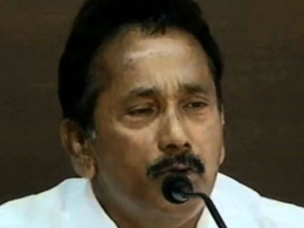 മൂന്ന് പ്രശസ്തരുടെ മരണങ്ങള്