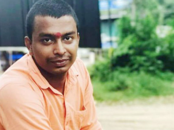 വിദ്യാര്ത്ഥിക്ക് നേരെ