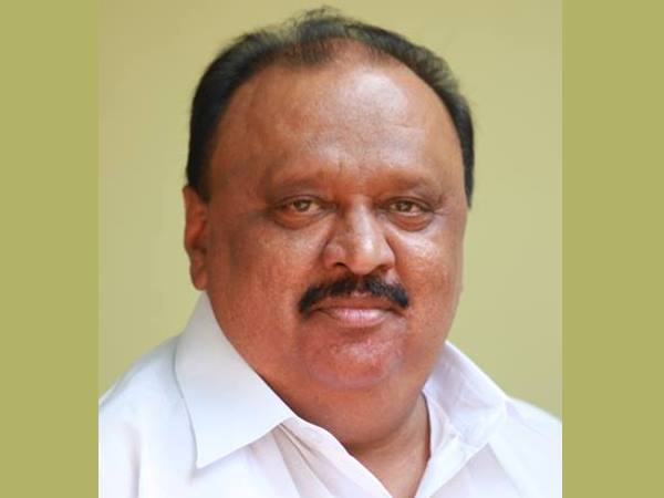തിരിഞ്ഞും മറിഞ്ഞും അഭിനയിച്ചു