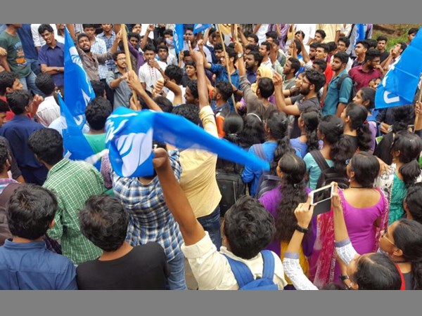 കേരളത്തോട് ഇത് വേണ്ടായിരുന്നു