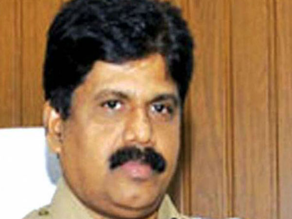 താരങ്ങൾ പിന്മാറണമെന്ന്