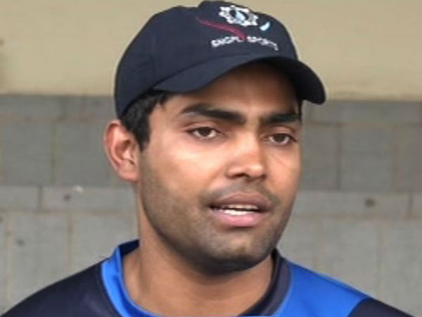 ആളുകള് നേരിട്ട് കണ്ടു
