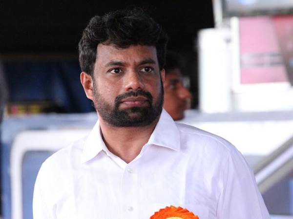 ബ്രിട്ടാസിനോടാണ് കലിപ്പ്