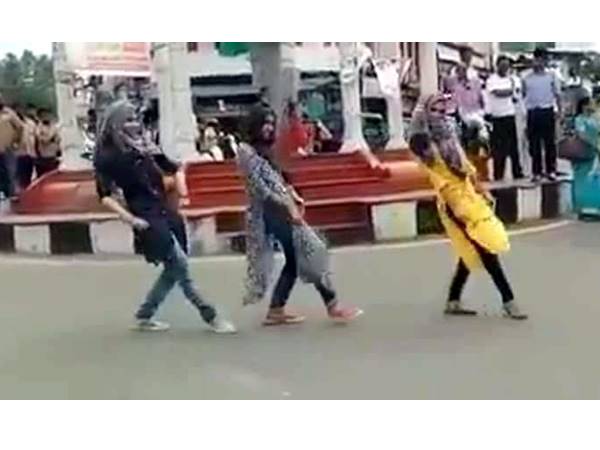 ഇതൊക്കെ ഒരു ജീവിതമാണോ