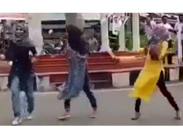 ഉപദേശിക്കാം.... നിര്ബന്ധിക്കരുത്