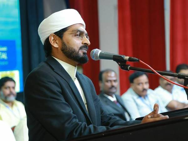 എന്തിനാണ് താത്ത കുട്ടികളുടെ കര്യത്തിൽ