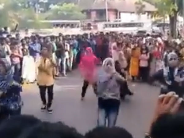 അധിക്ഷേപം...