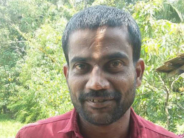 ഫോട്ടോ എടുക്കാൻ സമ്മതിച്ചില്ല