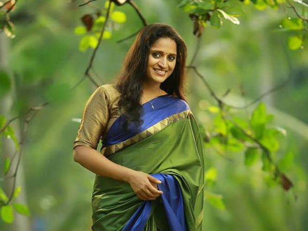 മേളയിലെ വിവാദം
