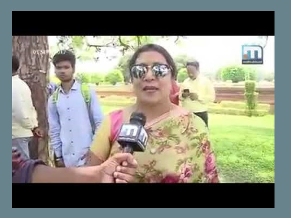 പോലീസ് വന്നതോടെ...