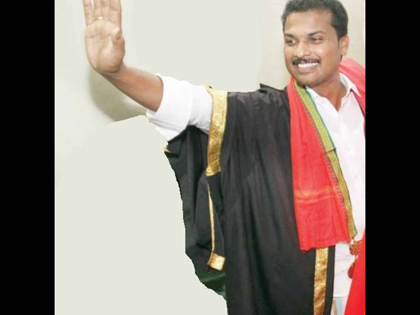കേസ് ഒത്തു തീർപ്പാക്കാൻ ശ്രമം