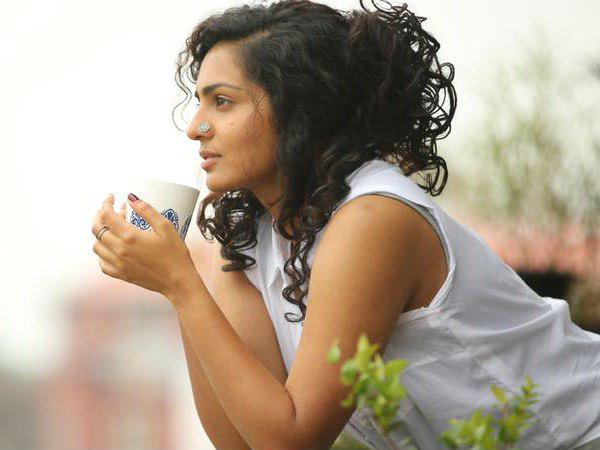 ക്ലാരിഫിക്കേഷനുമായി പാർവ്വതി രംഗത്ത്