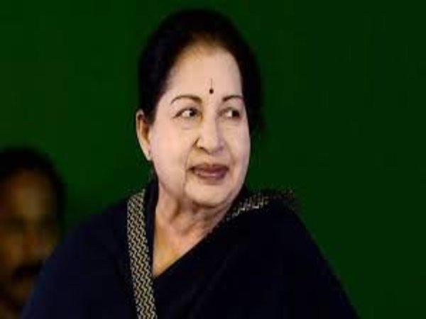 തമിഴ് മക്കൾ അണ്ണാഡിഎംകെയ്ക്കൊപ്പം