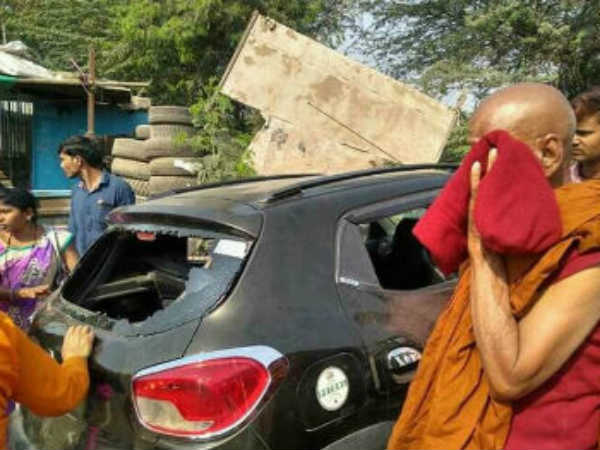 സോഷ്യല് മീഡിയ വഴി പ്രചാരണം