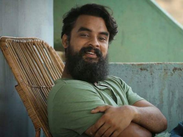 നിവിന് പോളിക്ക് ശേഷം ടൊവിനോ