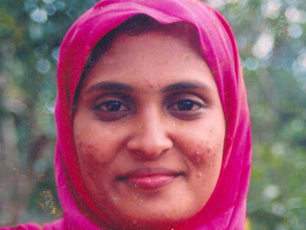 പ്രിയപ്പെട്ടവരുടെ ഖബര്സ്ഥാനില്