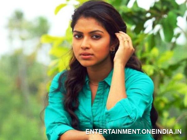 ഹൈക്കോടതിയിൽ...