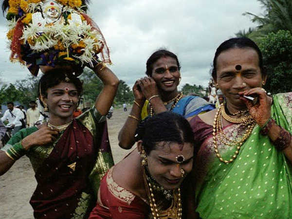 ദക്ഷിണേന്ത്യയില് ദൈവത്തിന് തുല്യം